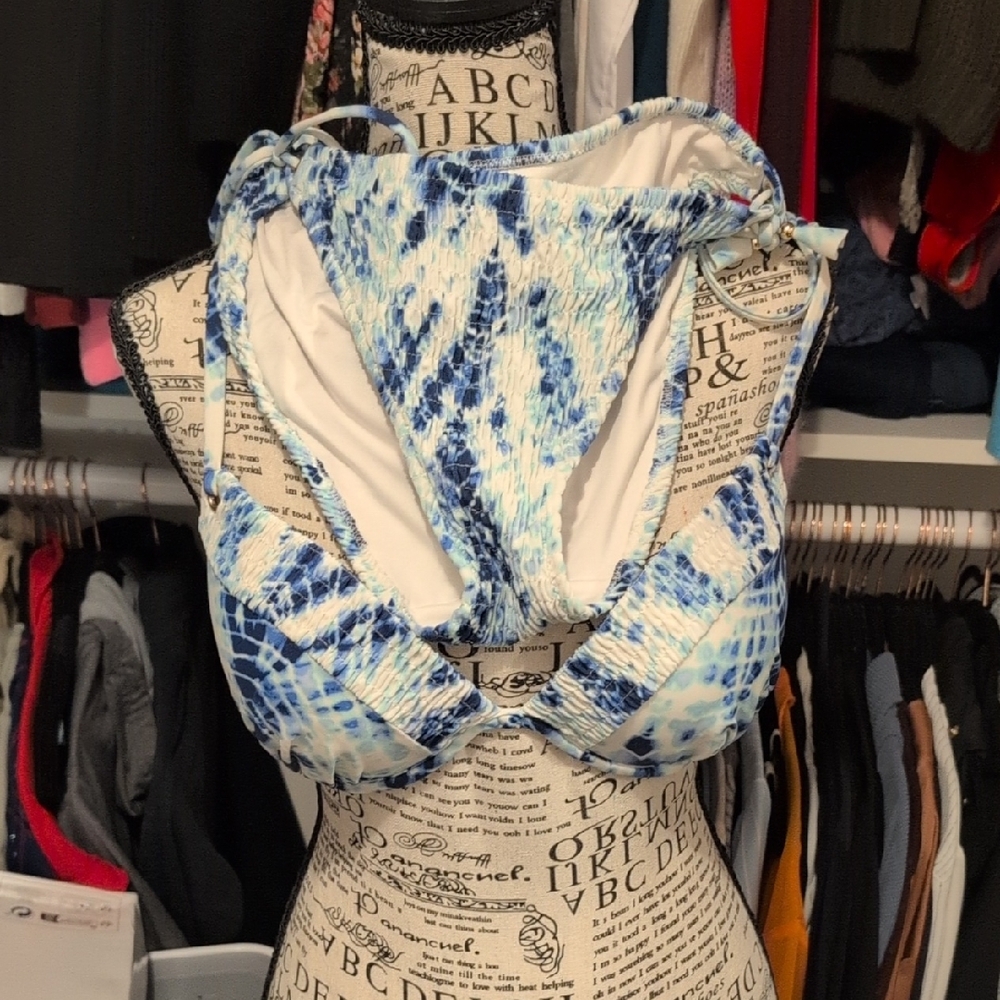 Victoria's Secret Blue Patterned Bikini